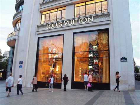 buying louis vuitton at paris airport|is louis vuitton cheaper in paris.